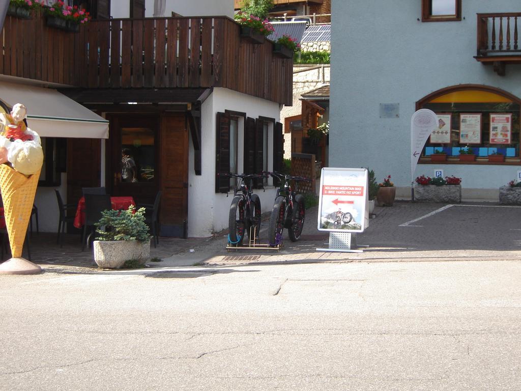 Aparthotel Residenza Domino à Selva di Cadore Extérieur photo