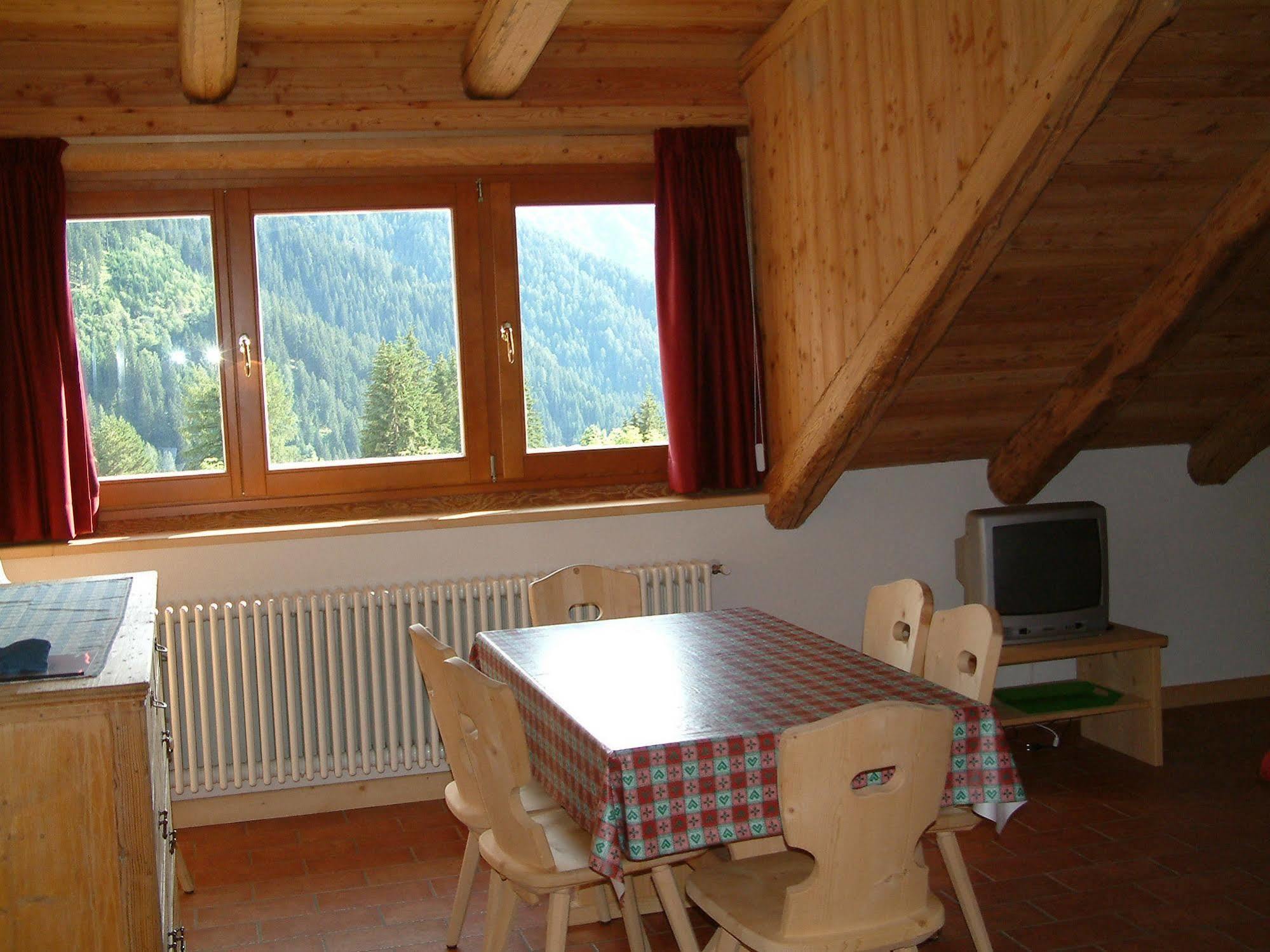 Aparthotel Residenza Domino à Selva di Cadore Extérieur photo